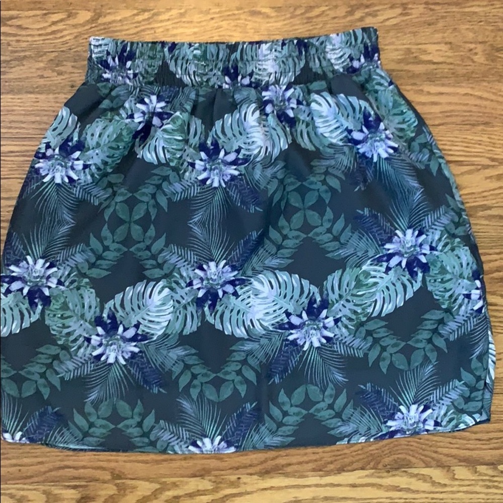 Mossimo tropical skirt